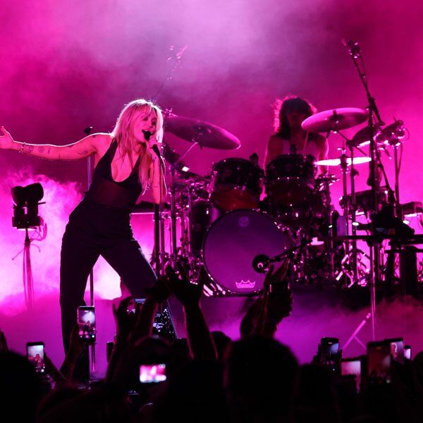 Miley Cyrus Returns To The Stage In Los Angeles
