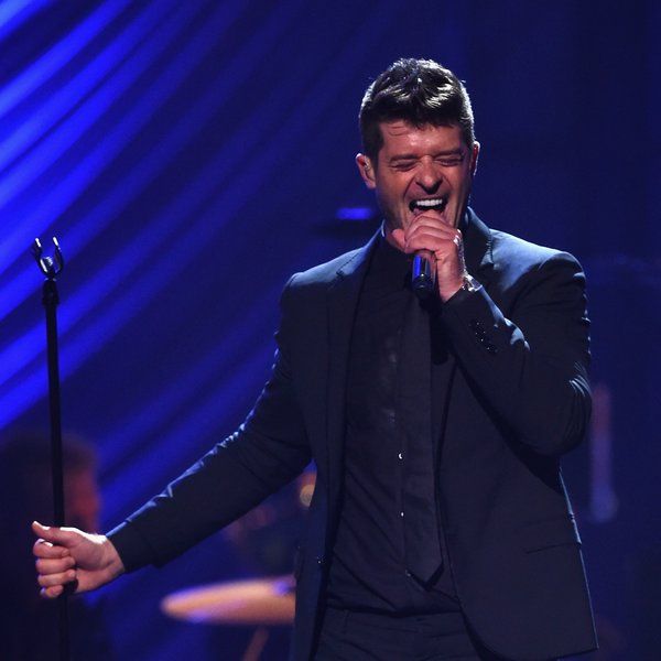 Watch Robin Thicke Perform "Back Together" On 'GMA'